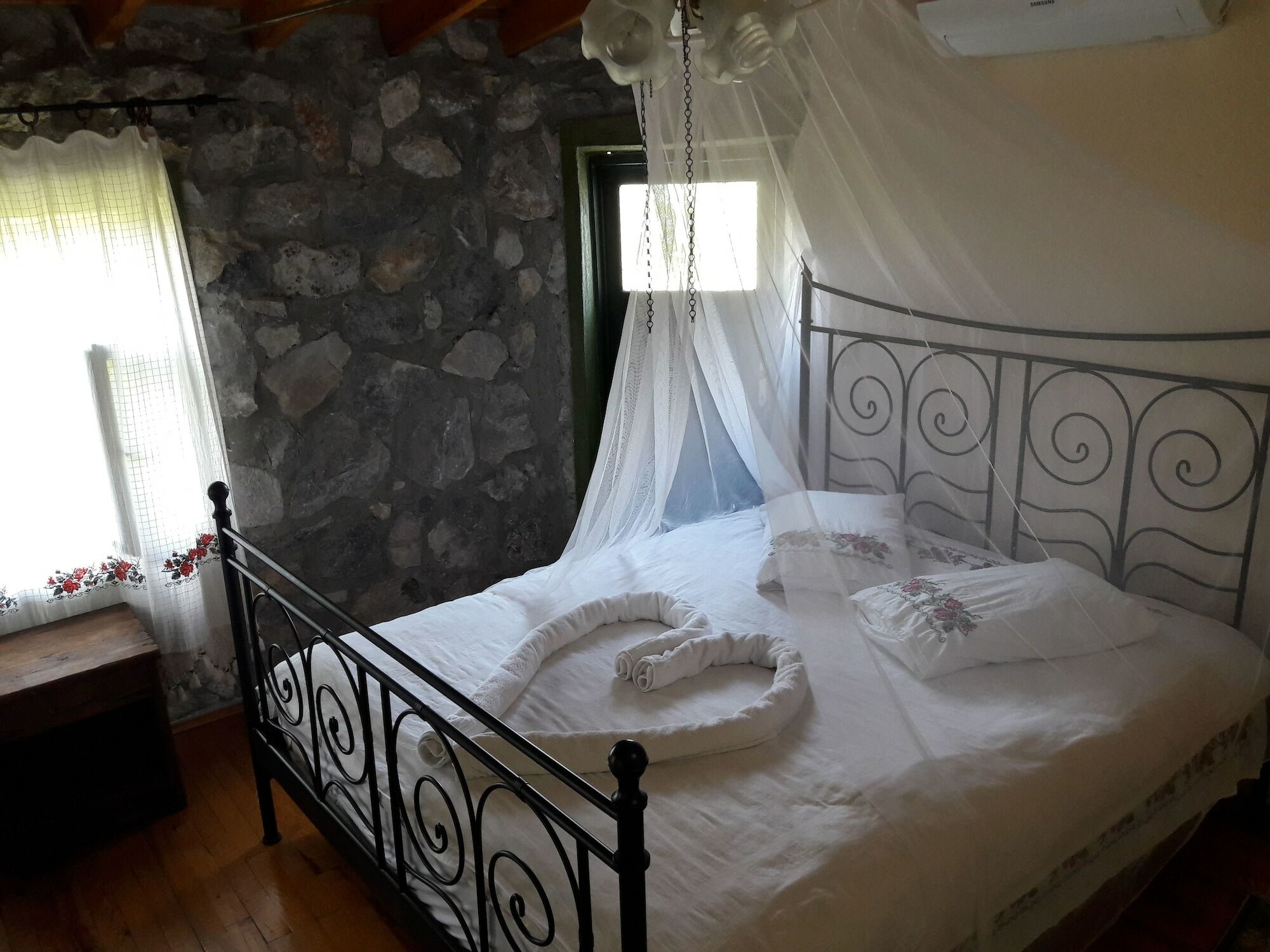 B&B Otantik Tas Ev Dalaman